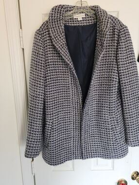 Coldwater Creek Navy & White Houndstooth Pea Coat
